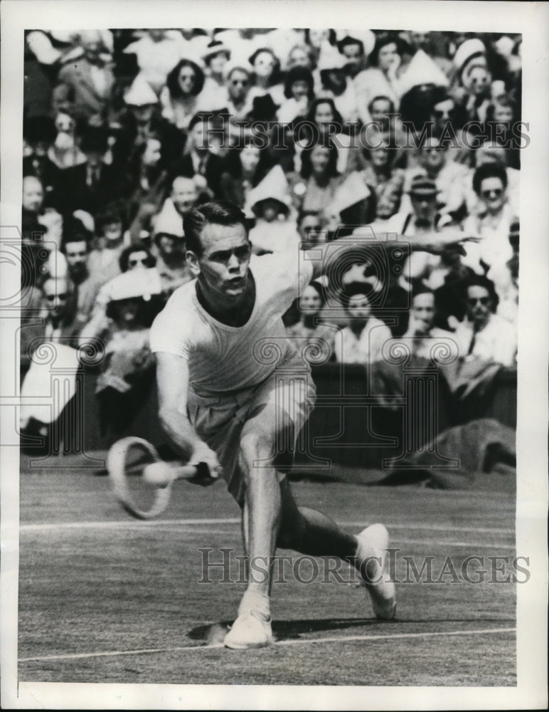 1947 Press Photo Wimbledon England Jack Kramer vs Tom Brown - nes31039- Historic Images