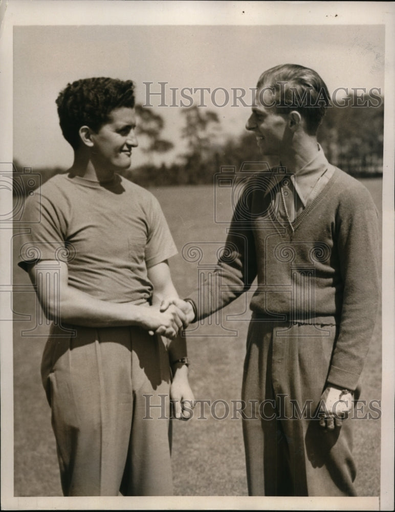 1939 Press Photo Frank Strafaci shakes hands with Bobby Dunkelberger - nes32093 - Historic Images