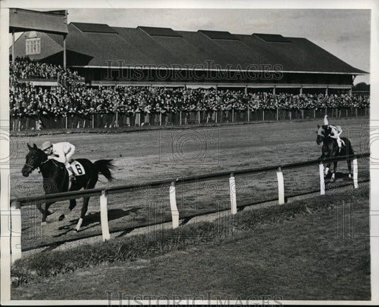 1938 Press Photo Jamaica track NY Dark Revue, Judge;s Verdict, The Story - Historic Images