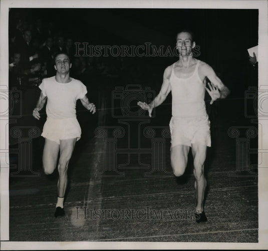 1939 Press Photo NYC Don Lash on rt in AAU meet 5000 meters vs Rbt Aldridge - Historic Images