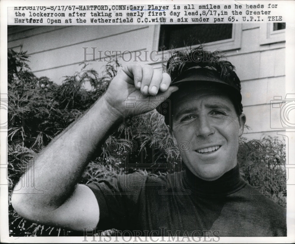 1967 Press Photo Hartford Conn Golfer Gary Player at Greater Hartford Open- Historic Images