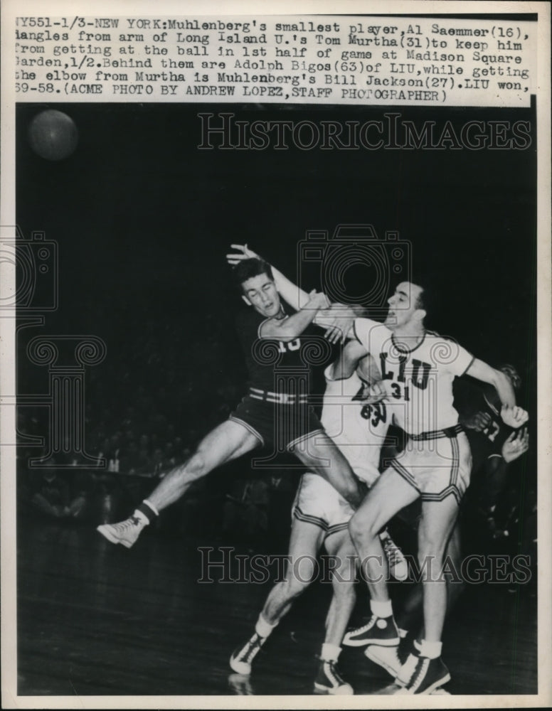 1950 Press Photo NYC Muhlenberg's Al Saemmer vs LIUs Tom Murtha, A Bigos- Historic Images