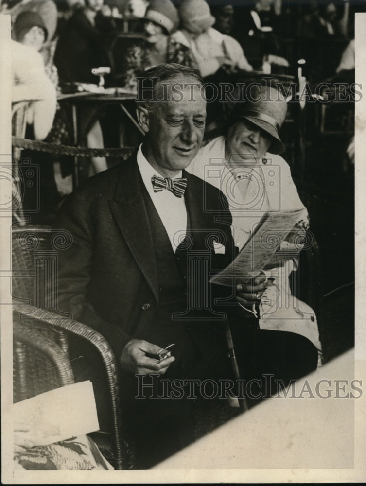 1929 Press Photo Former NY Governor &amp; Mrs Al Smith at Havana Cuba races- Historic Images