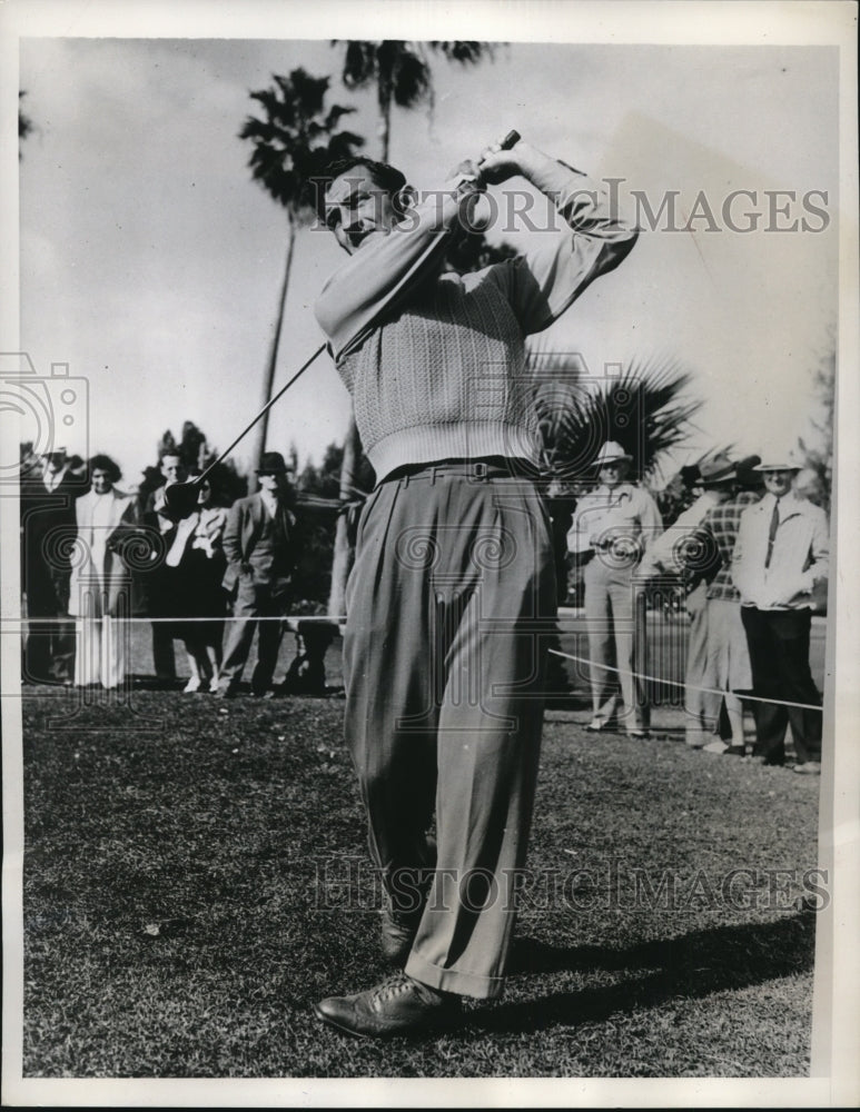 1938 Press Photo Johnny Revolta at Miami Open Golf tournament in Florida- Historic Images