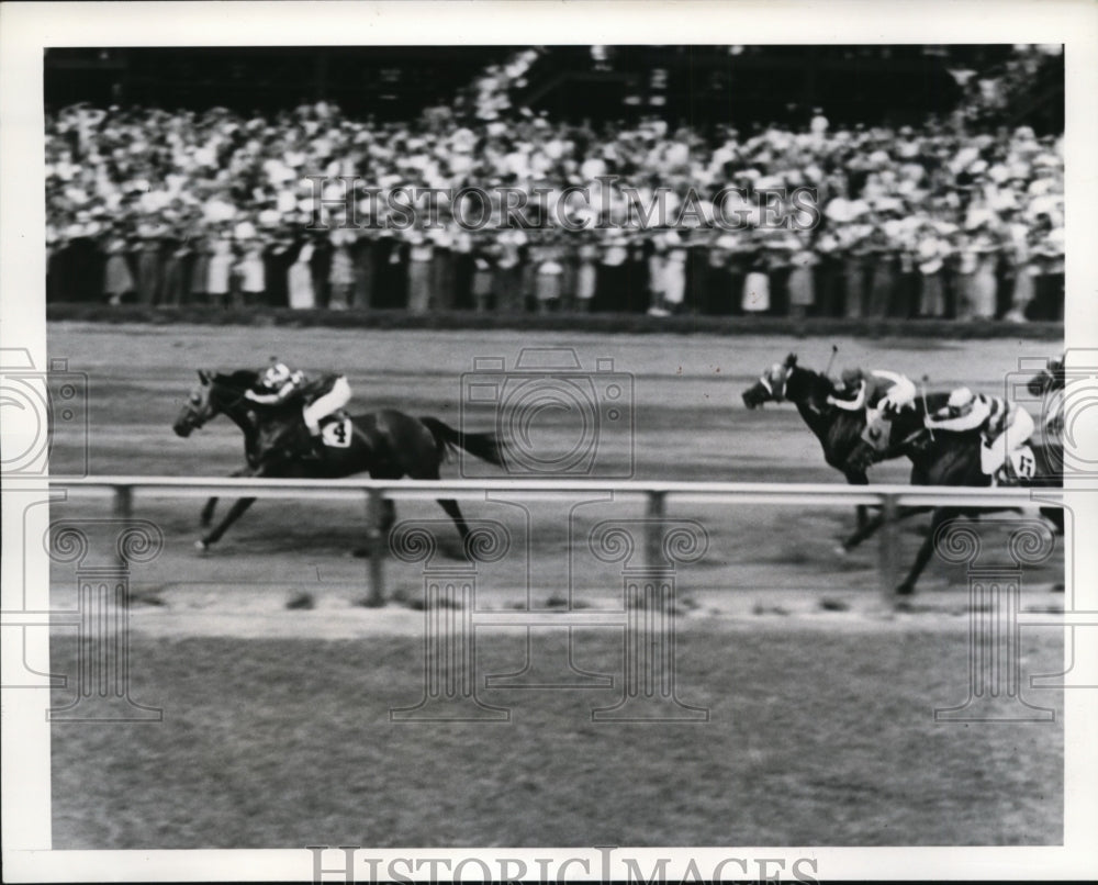 1941 Press Photo B James on Ramases, A Schmidl on Air Brigade, Empire track NY- Historic Images