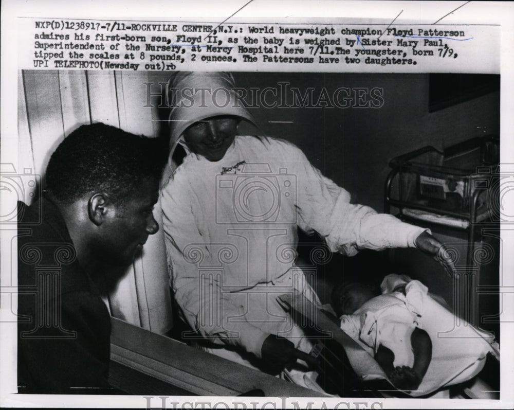 1960 Press Photo Champ Floyd Patterson, son Floyd Jr &amp; Sister Mary Paul- Historic Images