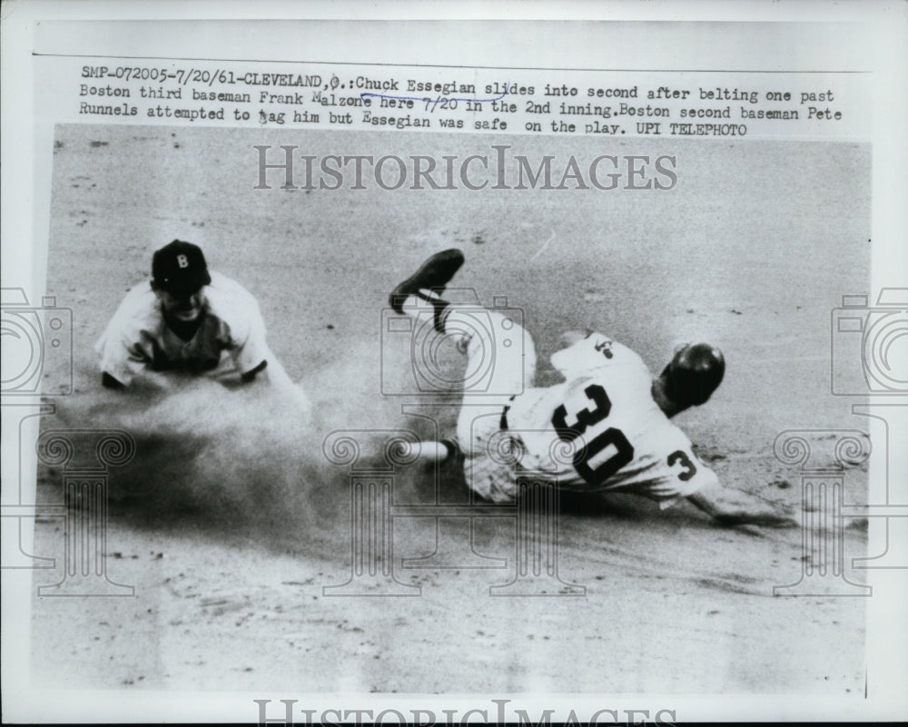 1961 Press Photo Indian Chuck Essegian safe at 2nd vs Red Sox Pete Runnels- Historic Images