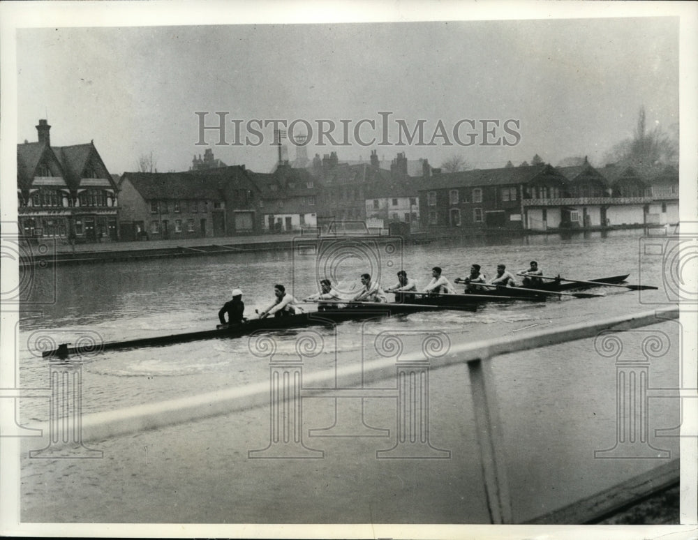 1933 Press Photo Oxford crew at training session at Henley England - nes38798- Historic Images