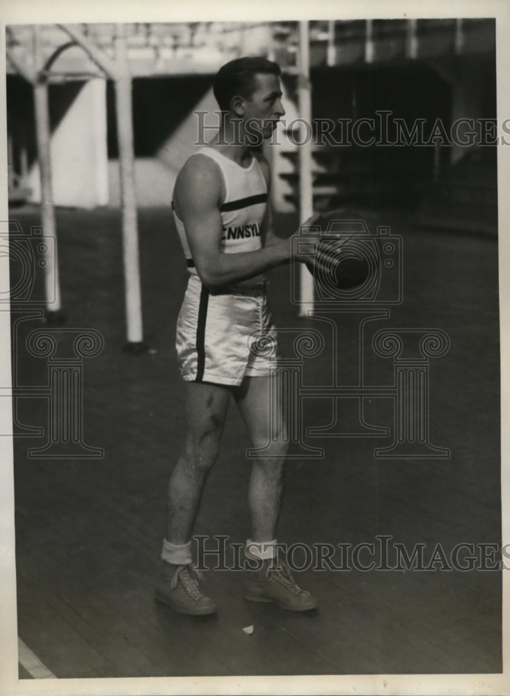 1930 Press Photo Fred Ullrich University of Pennsylvania basketball foward - Historic Images
