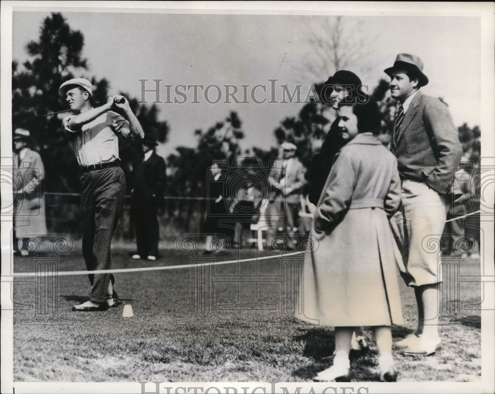 1934 Press Photo George T Dunlao in North & South Amateur golf at Pinehurst NC - Historic Images