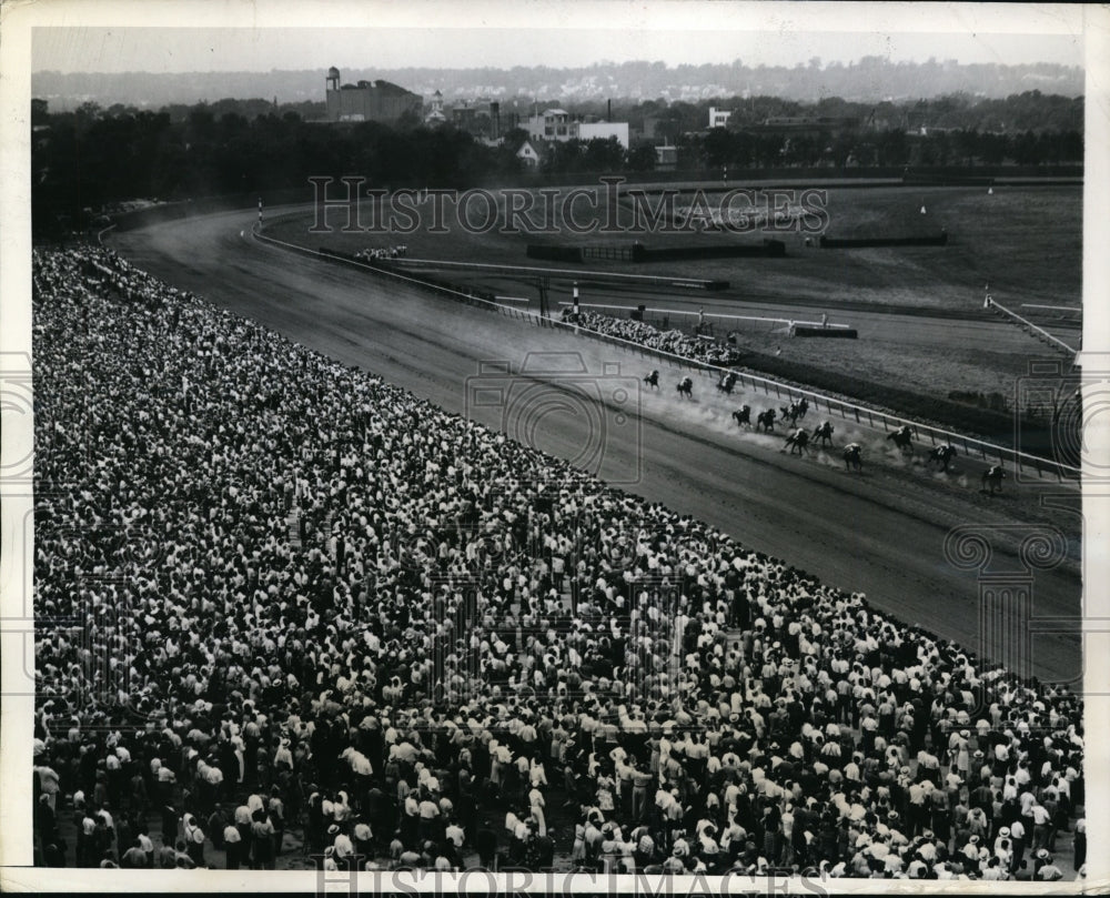 1945 Press Photo Belmont Park NY crowds at race won by Desert Ration - nes42546 - Historic Images