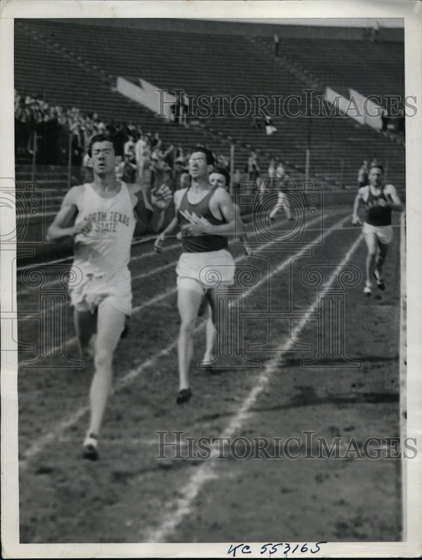 1940 Press Photo Mile relay at Kansas Wayne & B;aine Rideout, Glenn Cu ...