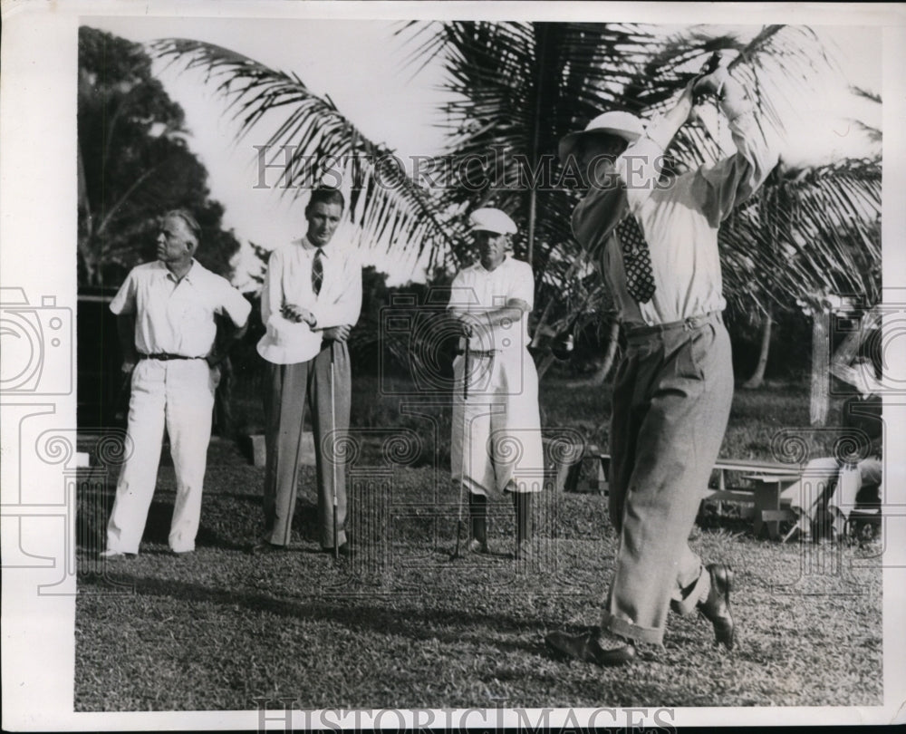 1938 Press Photo Paul Runyan, Jug McSpaden, Jim Rew golf at San Juan Puerto Rico - Historic Images