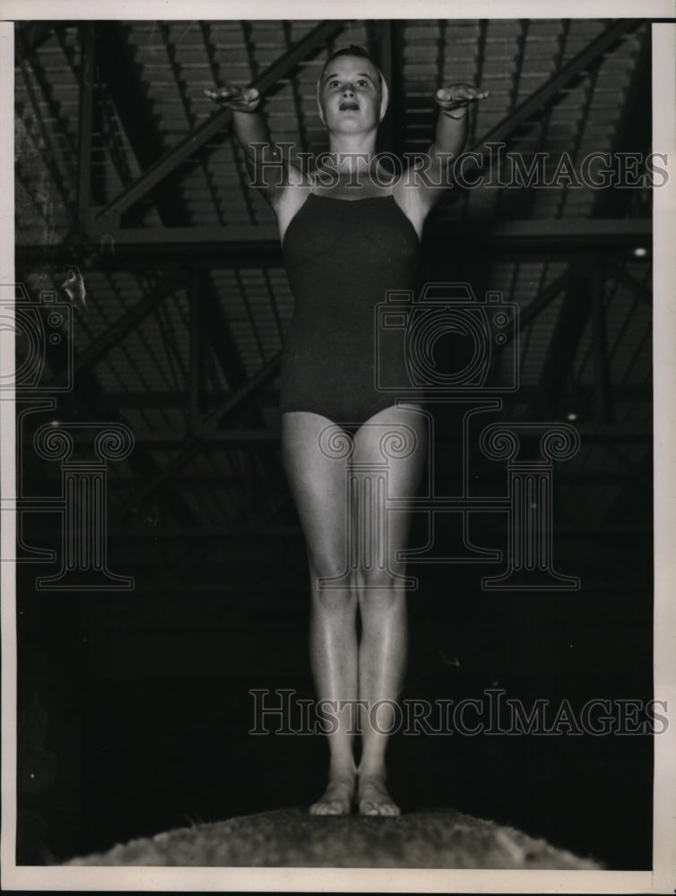 1937 Press Photo Patricia Robinson at AAU Dive championships San Francisco - Historic Images