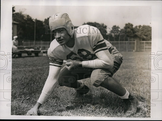 1939 Press Photo George Larkowich Eastern College football practice - nes43689- Historic Images