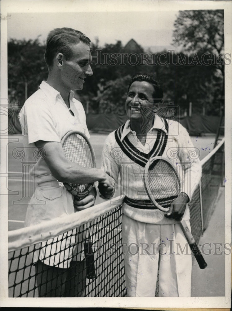 1945 Press Photo Frank Mehner, Francisco Segura National Collegiate tennis in Il- Historic Images