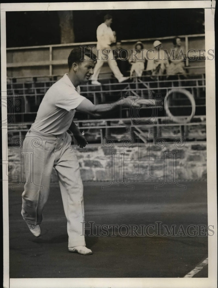 1933 Press Photo John Van Ryn US Davis Cup tennis in Washington DC - nes44505 - Historic Images