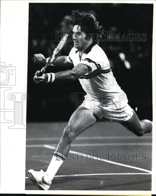 1981 Press Photo Jimmy Connors vs Eliot Teltscher at US Open Tennis in NY - Historic Images