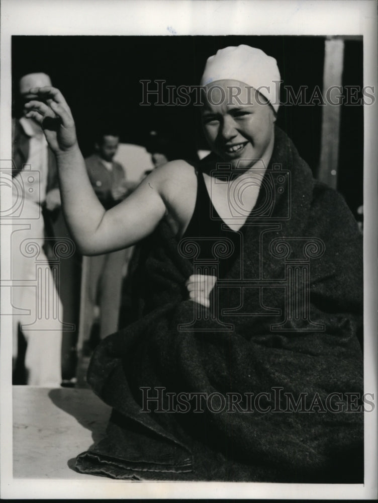 1940 Press Photo Patty Aspinal 220 yard breaststroke at Miami Beach AAU meet - Historic Images