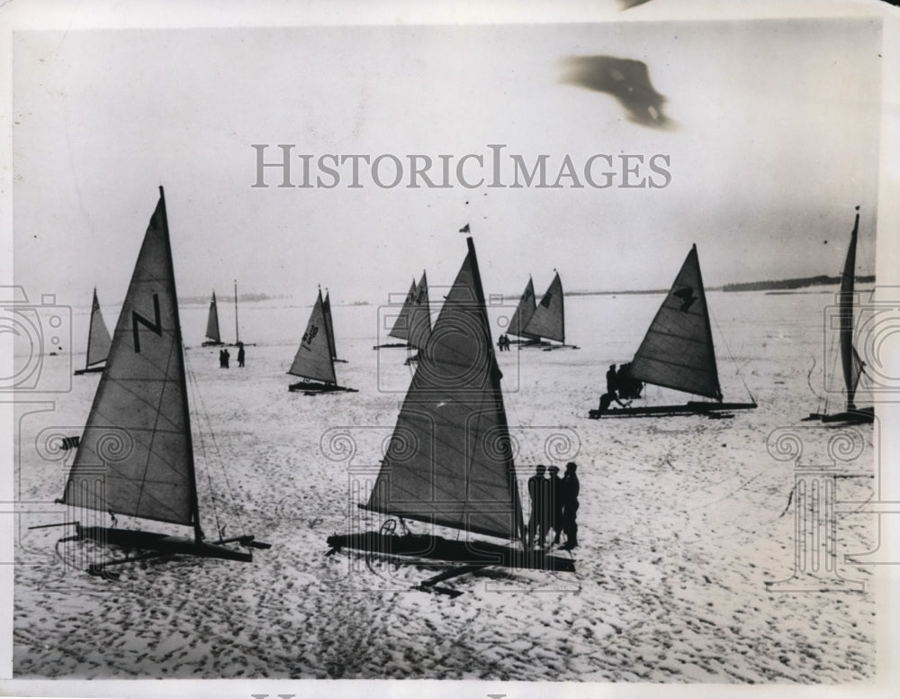 1935 Press Photo Iceboats at Angerburg Germany Championship races - nes45046- Historic Images