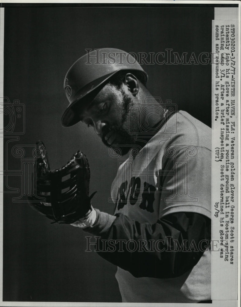 1977 Press Photo George Scott at Boston Red Sox spring training in Winter Haven- Historic Images