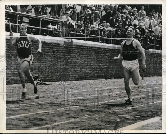 1944 Press Photo Half Mile College Relay Ed Conwell of NYU vs John Minor- Historic Images