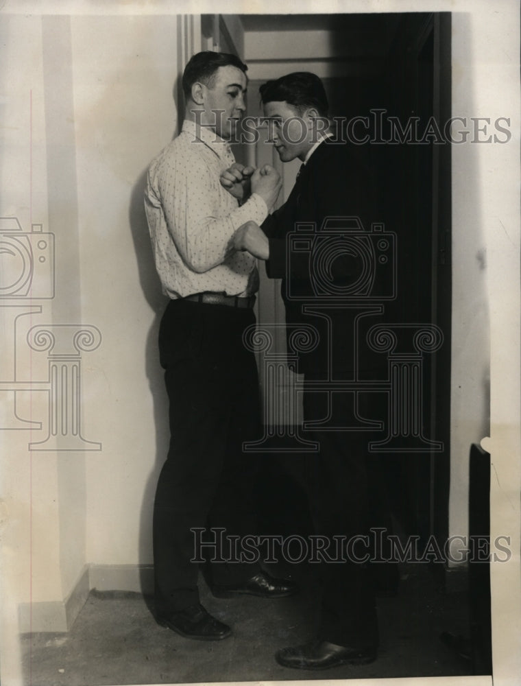 1927 Press Photo Jim Maloney & cousin Ed after beating Jack Delaney - nes46110- Historic Images