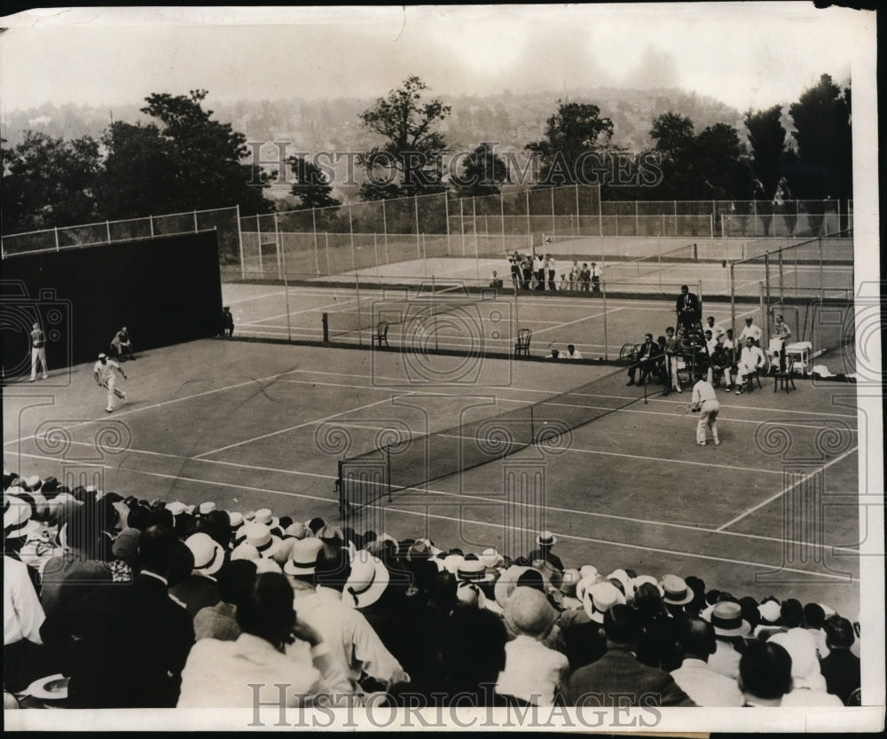 1931 Press Photo Bill Tilder vs Karel Kozelugh at Philadelphia tennis match - Historic Images