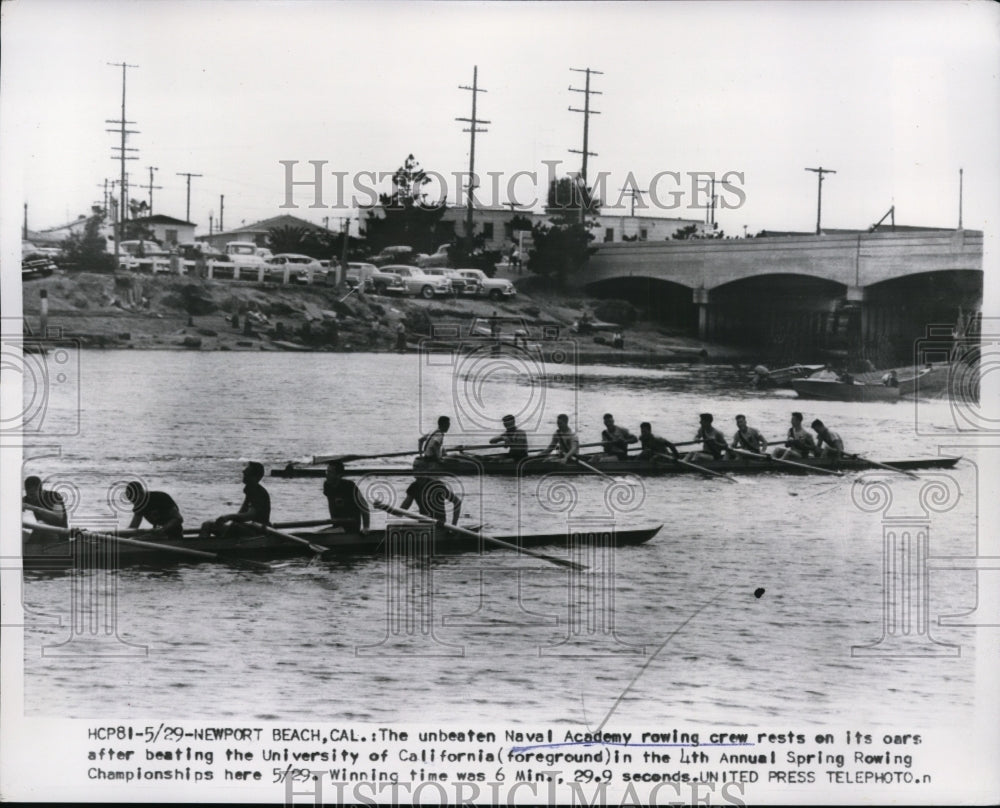 1954 Press Photo Naval Academy crew wins vs University of California - Historic Images