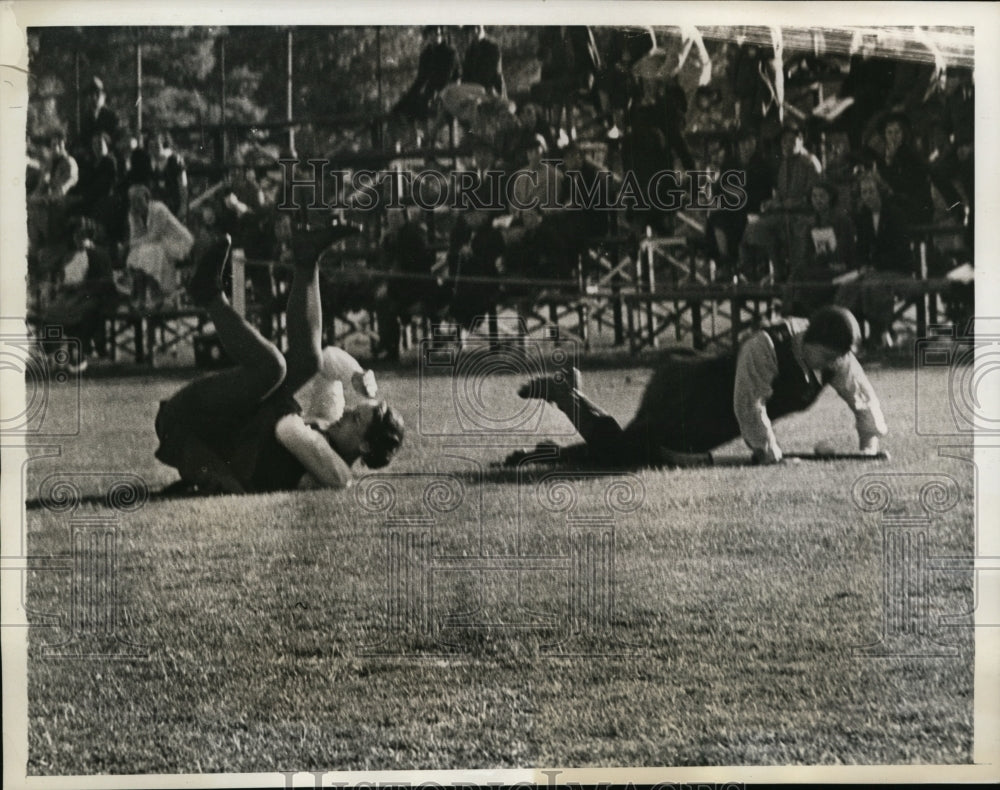 1936 Press Photo Ireland vs Australia women's field hockey at Philadelphia meet - Historic Images