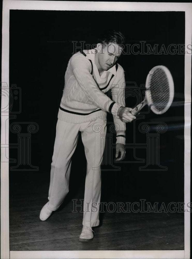 1937 Press Photo Arthur Hendrix at National Indoor Tennis in NYC - nes48649- Historic Images