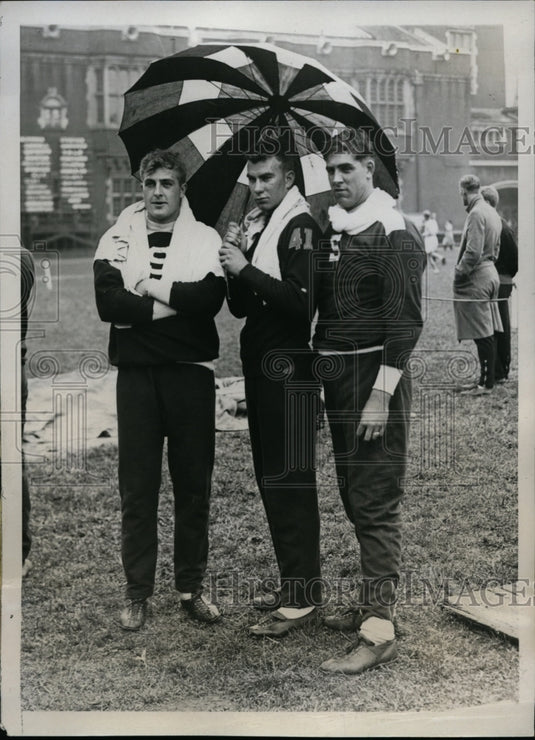 1934 Press Photo John Lyman, George Mackey, Gordon Dunn shotputters at IC4A meet - Historic Images