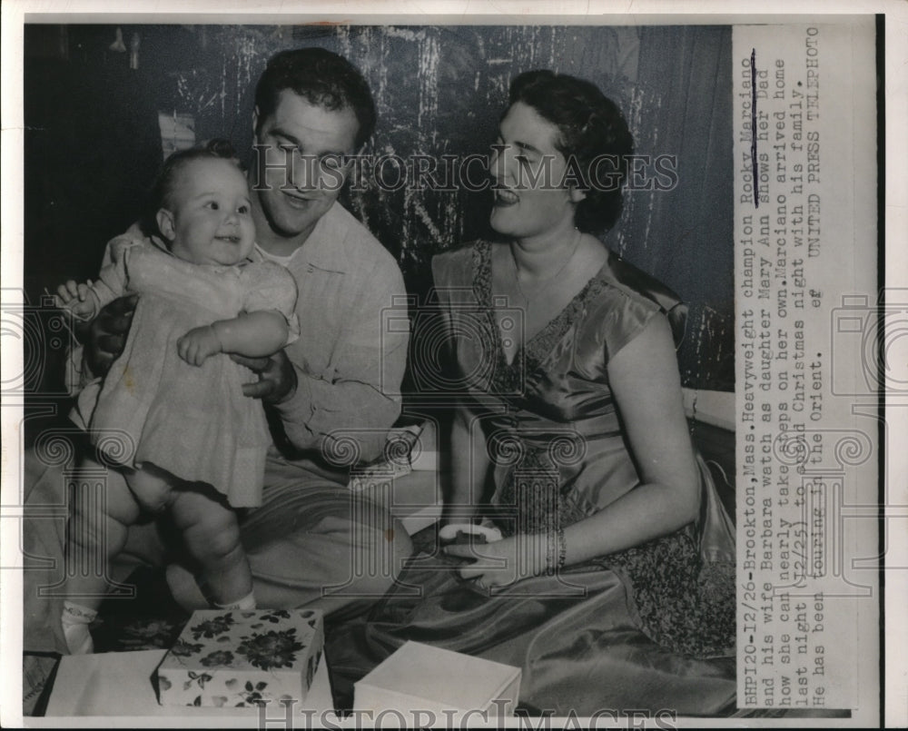 1953 Press Photo Champion Rocky Marciano wife Barbara &amp; baby Mary Ann- Historic Images