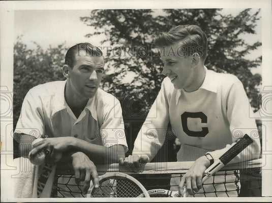 1939 Press Photo Chet Murphy U of Chicago tennis & Ken Randall of Cornell U- Historic Images