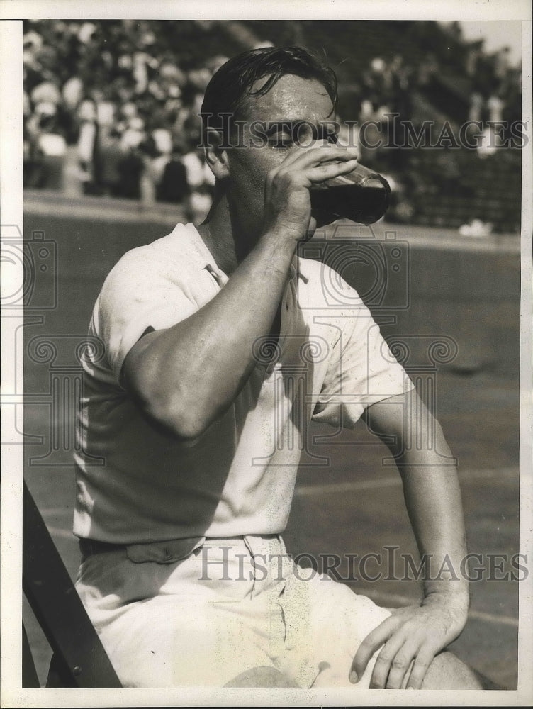 1938 Press Photo Adrian Quist lost tennis match vs Bitsy Grant - nes53546 - Historic Images