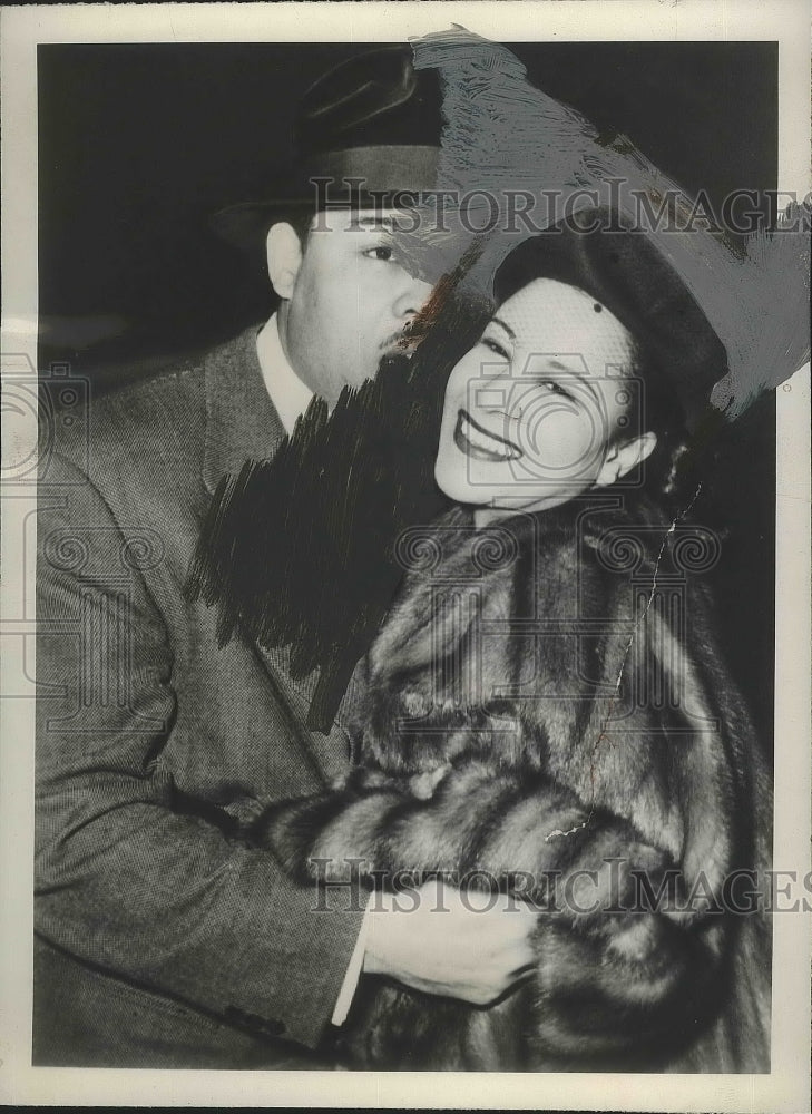 1949 Press Photo Heavyweight champ Joe Louis &amp; wife in Chicago will now divorce- Historic Images