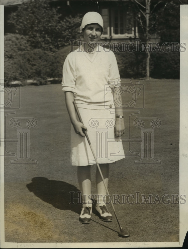 1927 Press Photo Peggy Wattles in 31st Women&#39;s US Golf s in Buffalo, NY - Historic Images