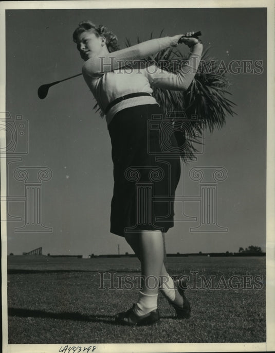 1938 Press Photo Golfer Catherine Schuster to Play in National Junior Champ - Historic Images