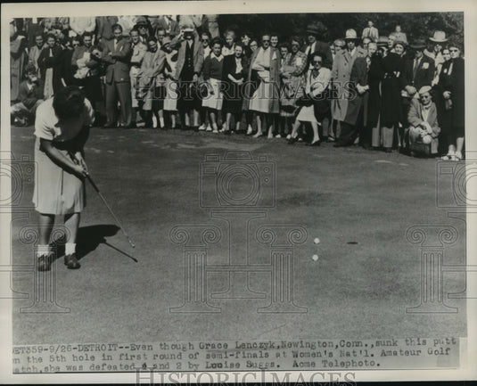 1947 Press Photo Louise Suggs Defeats Grace Lenczyk at Women's Amateur Match - Historic Images