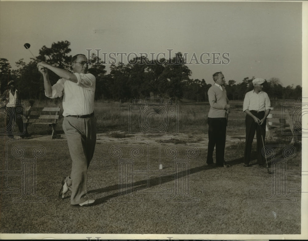1933 Press Photo Golfers Have Driving Contest at Pinehurst North Carolina - Historic Images