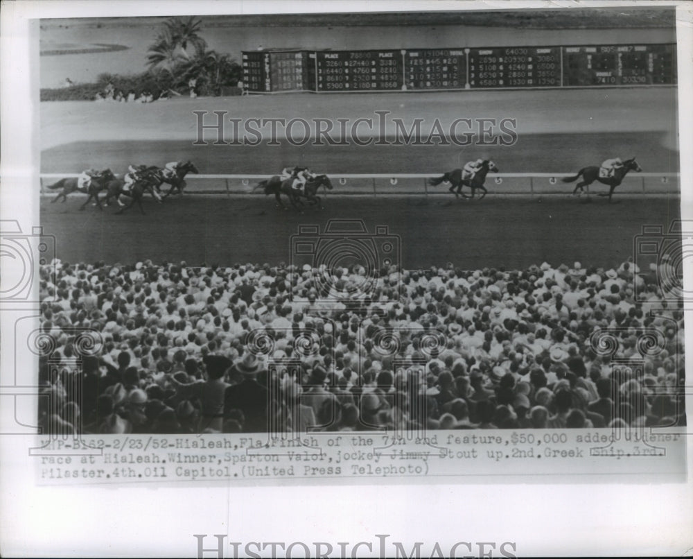 1952 Press Photo &quot;Sparton Valor&quot; &amp; Jockey Jimmy Stout Win 7th Race at Hialeah- Historic Images