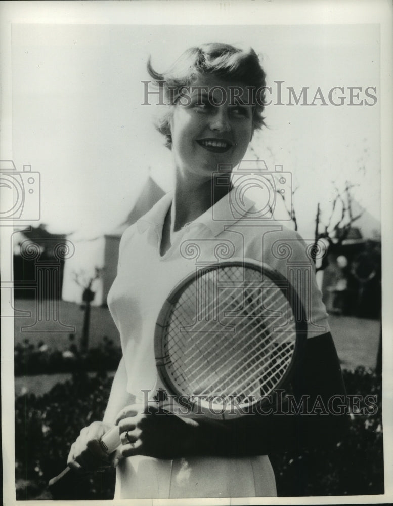 1955 Press Photo Beth Ruffin called prettiest girl to ever play at Wimbledon- Historic Images