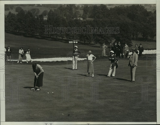 1934 Press Photo Mrs. Opal Hill at Women's National Golf Championship - Historic Images