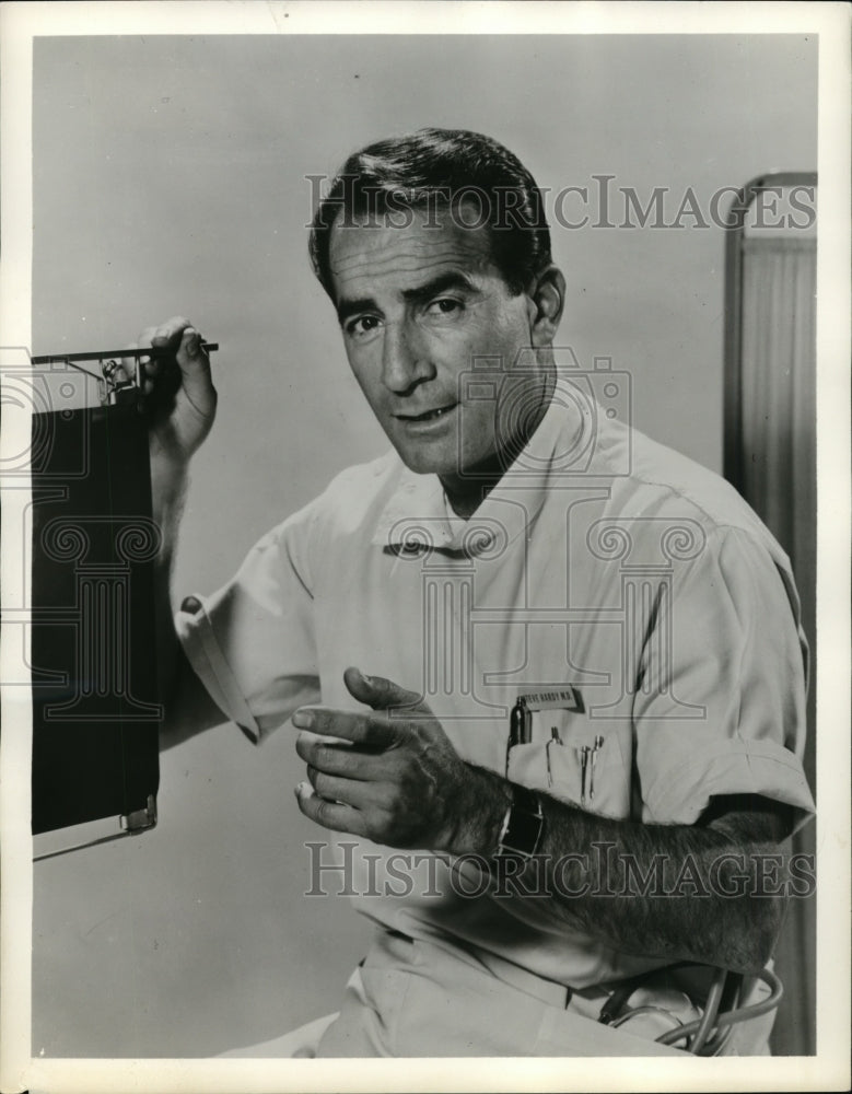 1963 Press Photo John Beradino of General Hospital on ABC - net00971 - Historic Images