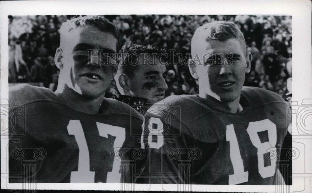 1962 Press Photo Northwestern football players Paul Flatley and Tommy Myers - Historic Images