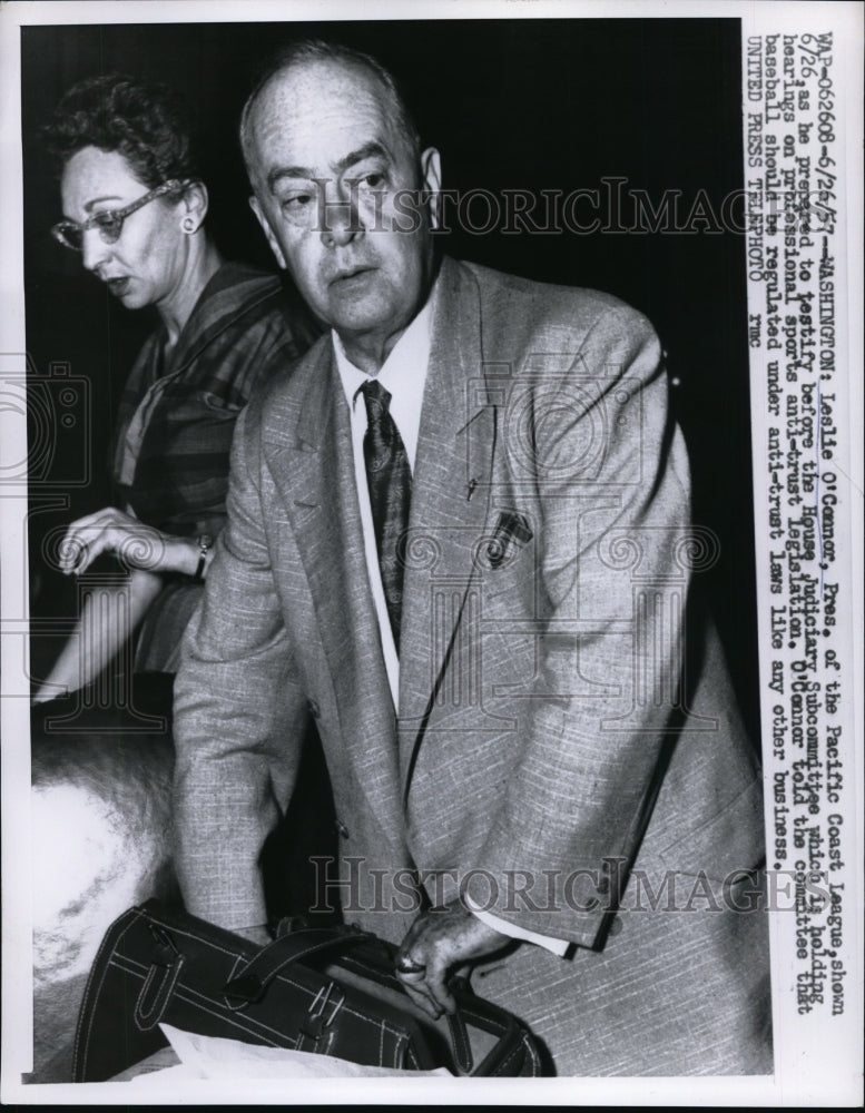 1957 Press Photo Pacific Coast League president Leslie O'Connor before Congress - Historic Images