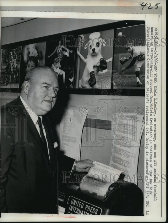 1966 Press Photo New York State Athletic Commission chairman Edwin E. Dooley - Historic Images