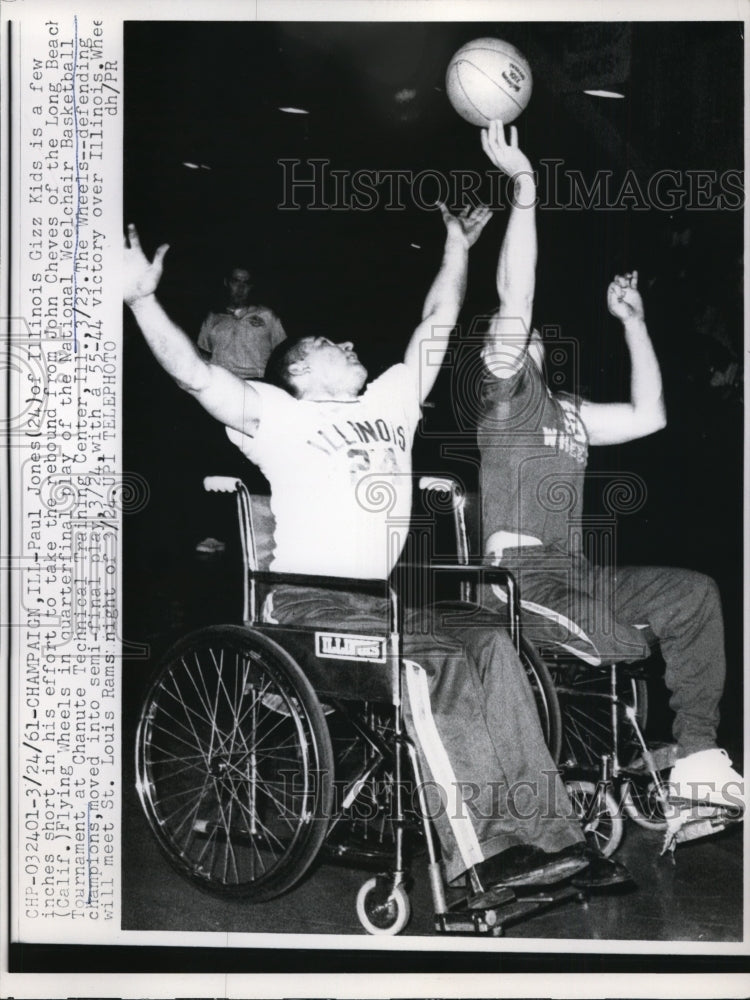 1961 Press Photo Paul Jones of Illinois Gizz Kids, wheelchair basketball- Historic Images