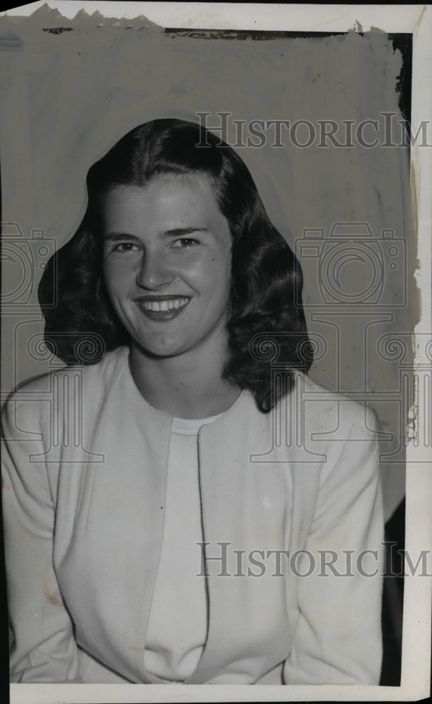 1946 Press Photo Mary McMillen finalist in golf championship - net05643 - Historic Images