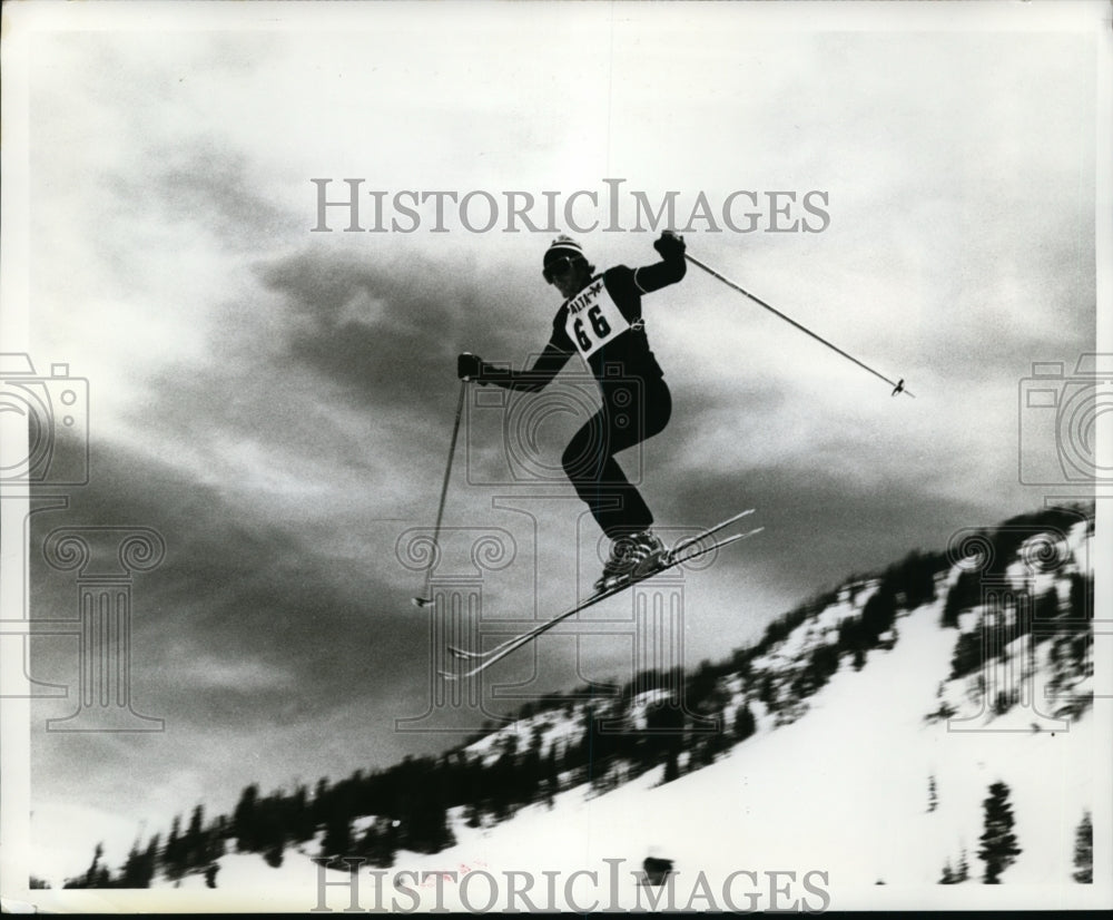 Press Photo Solitude Ski Area skiier Gary Glauser at Alta's National Gelande- Historic Images